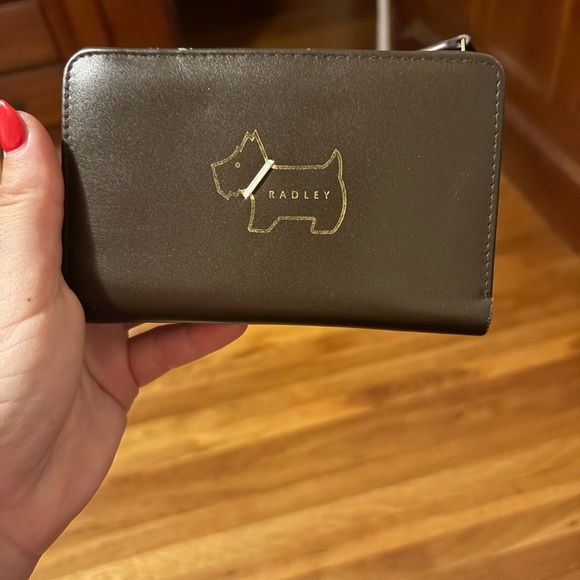 RADLEY LONDON Brown Wallet with Gold Logo - Picture 1 of 3